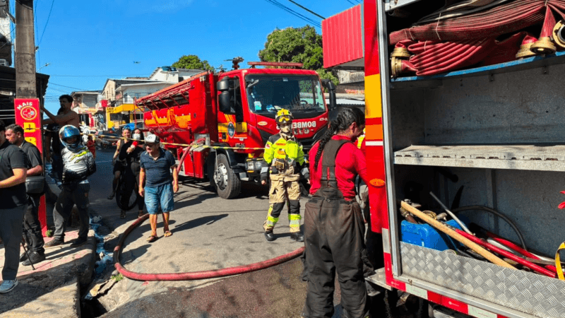 Incêndio em Borracharia e Residências no Parque das Nações em Manaus: Causas e Consequências