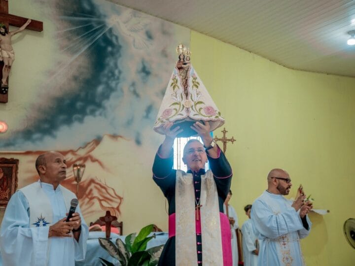 Preparativos para a Visita da Imagem Peregrina de Nossa Senhora de Nazaré em Santarém