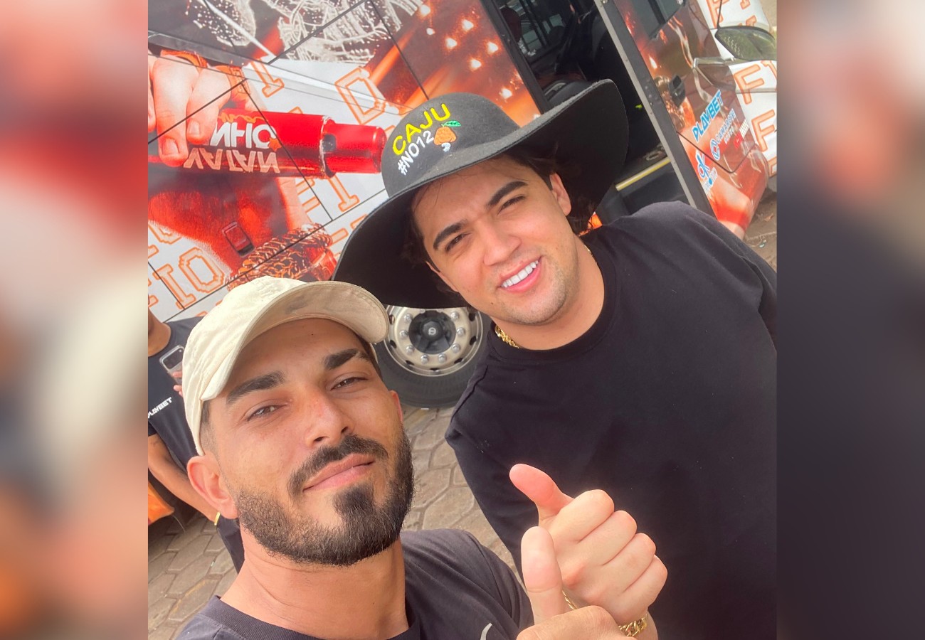 Natanzinho Surpreende Caminhoneiro com Presente Generoso e Passeio de Moto em Posto de Combustíveis