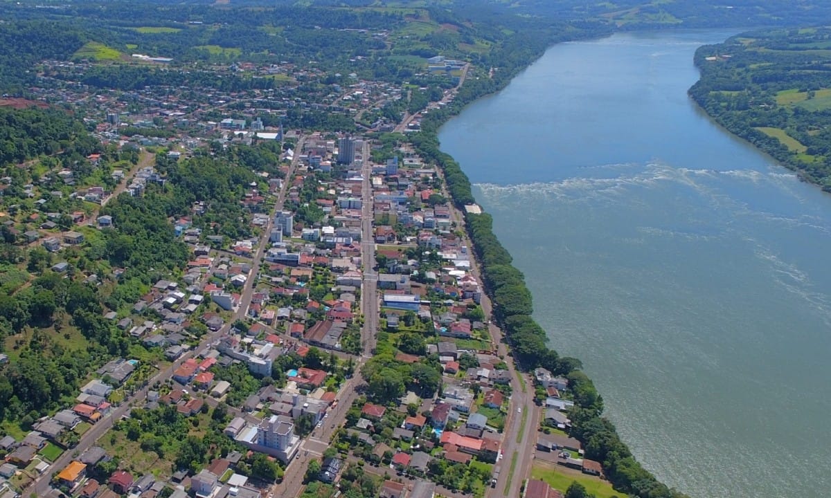 Desligamento de energia causa transtornos em cidades do Amazonas