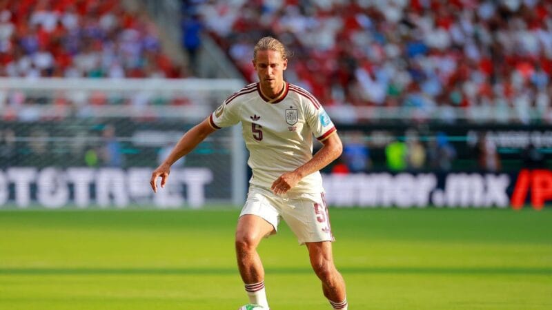 Marcos Llorente: O Jogador da Espanha Que Adota Luz Vermelha em Seu Treinamento