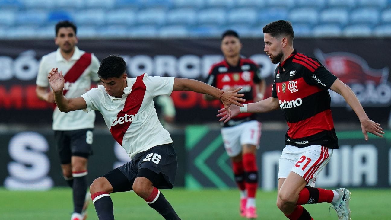 Flamengo e River Plate empatam em amistoso no Alga