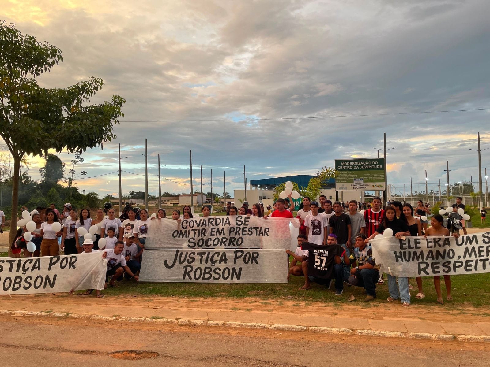 Família de Motociclista Clama por Justiça Após Acidente Fatal no Acre