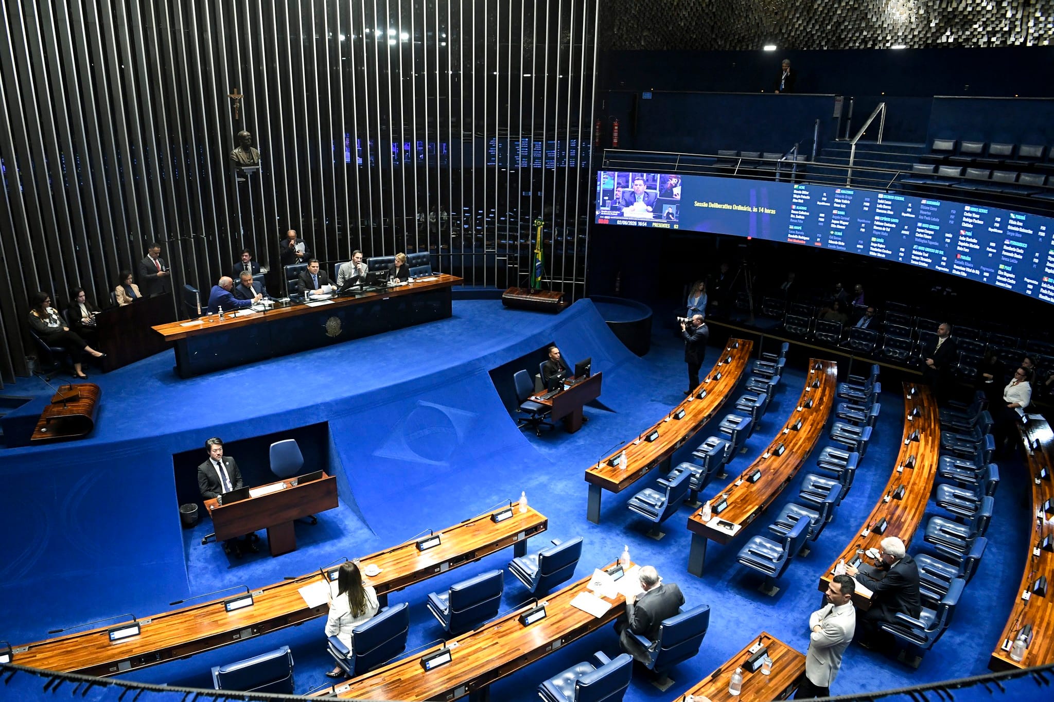 Candidatos ao Senado no Amapá: Quem São os Aspirantes em 2026