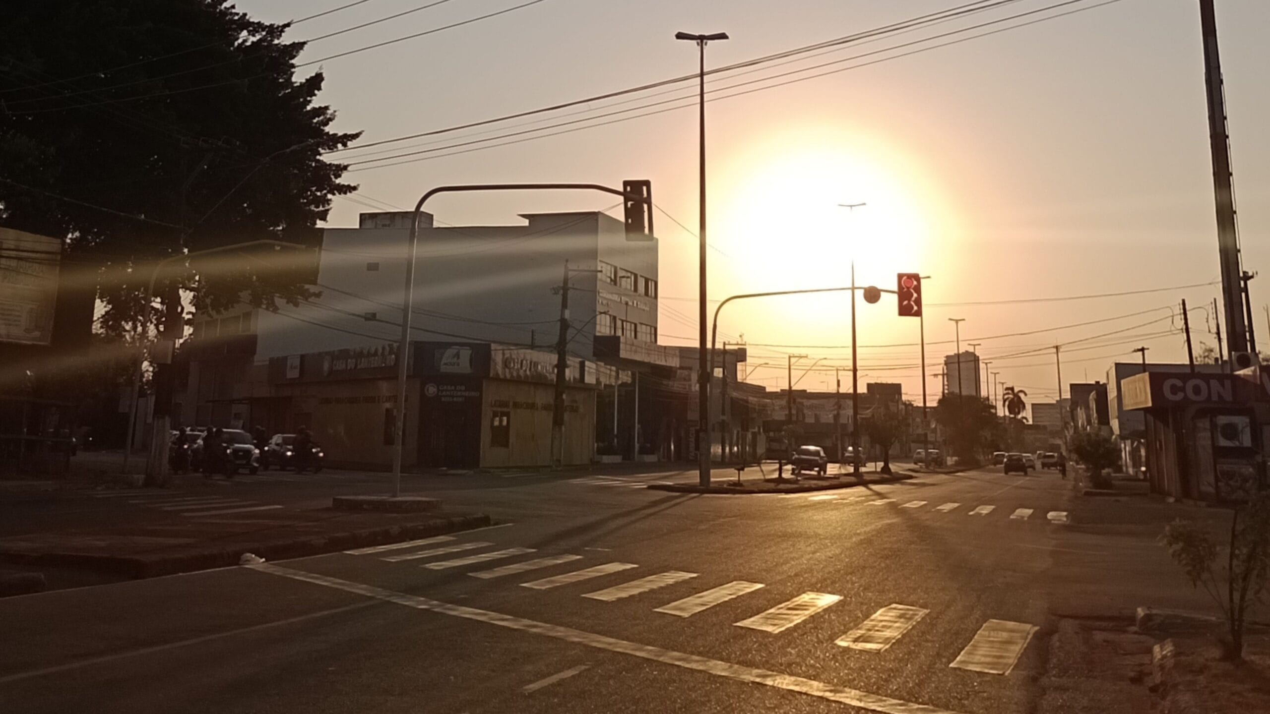 Porto Velho Registra Temperatura Recorde de 37,3°C em Meio ao Verão Amazônico