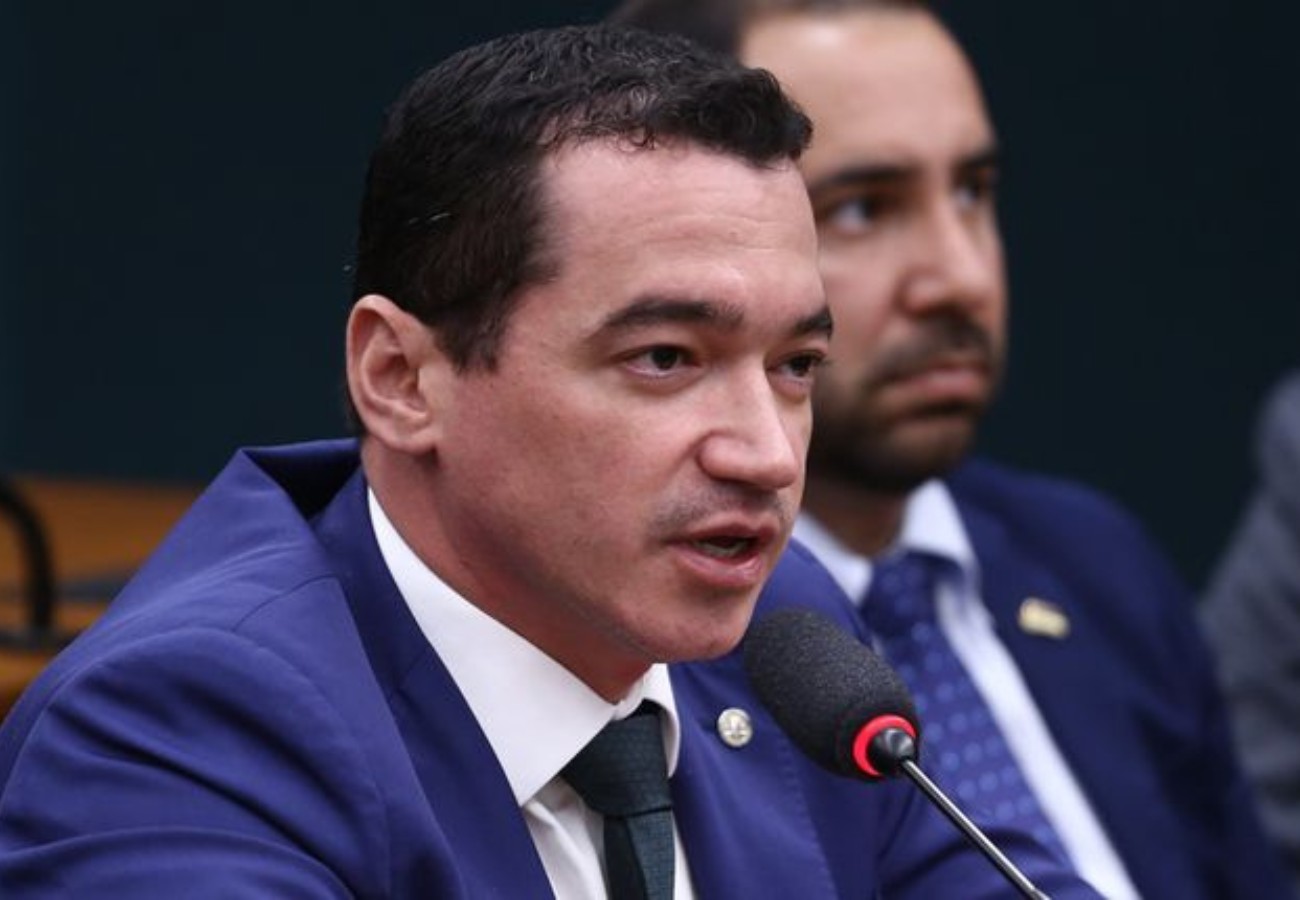 Alexandre Guimarães Declara R$ 2,6 Milhões em Patrimônio ao TSE como Candidato ao Senado