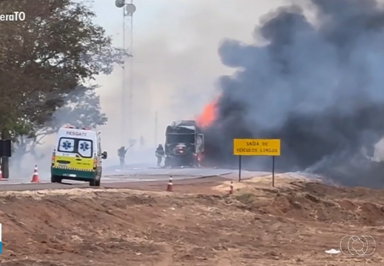 Motorista Embriagado é Detido na BR-153 Após Ignorar Interdição e Questionar a Polícia