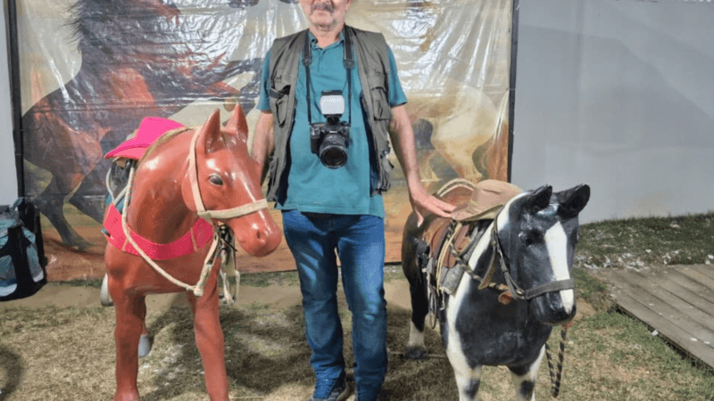 Cavalinhos da Expoacre: A Tradição Fotográfica que Encanta Gerações