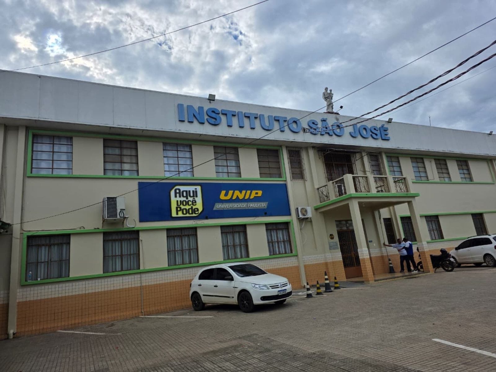Instituto São José Reforça Segurança com Portões Eletrônicos Após Tragédia em Rio Branco
