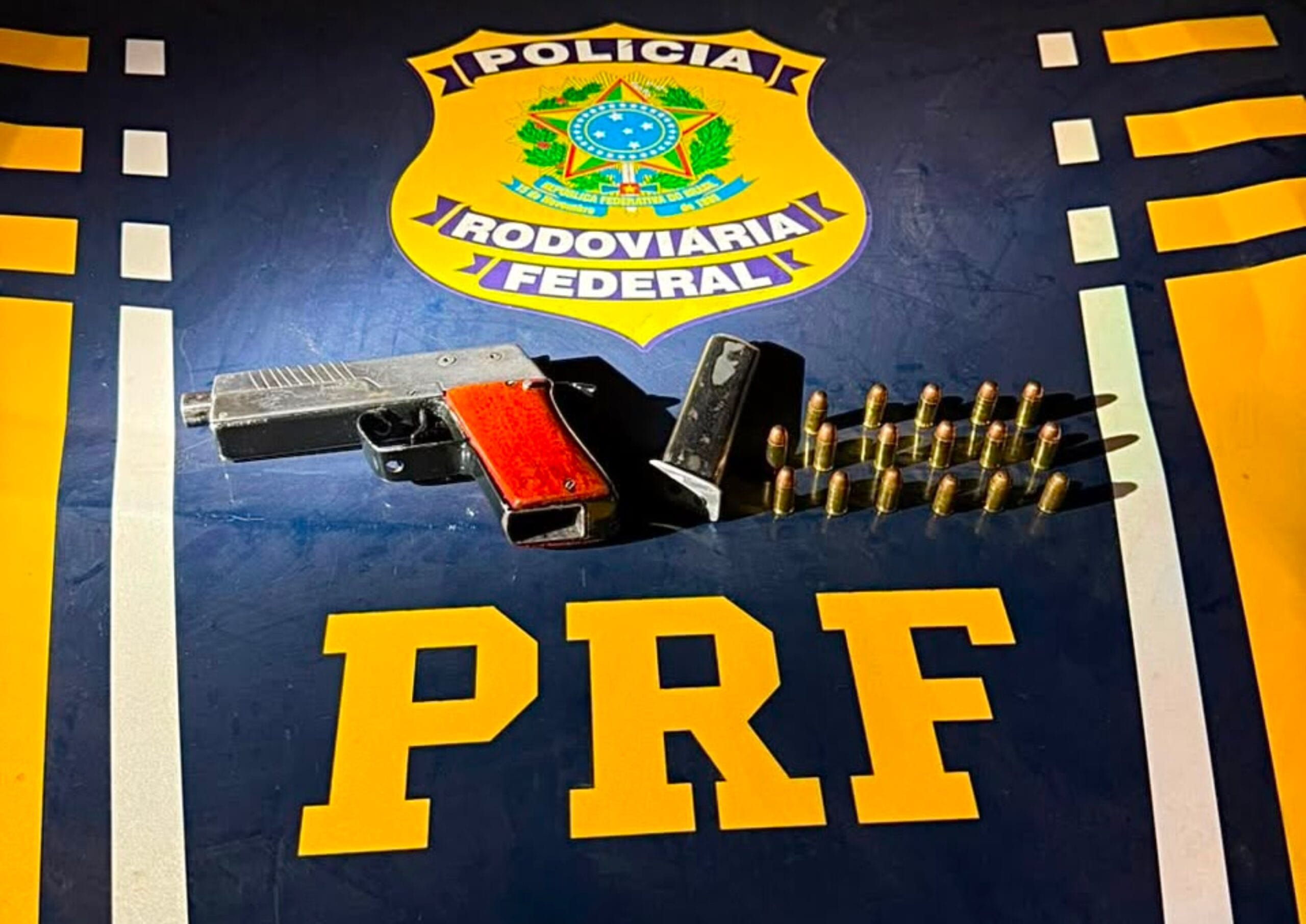 Trio é Detido com Arma Artesanal e Drogas na BR-174 em Roraima
