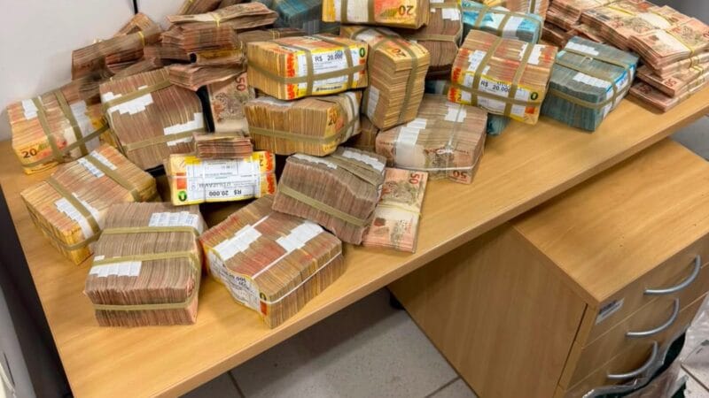 Polícia Federal Intercepta R$ 2 Milhões em Dinheiro Vivo em Porto Velho
