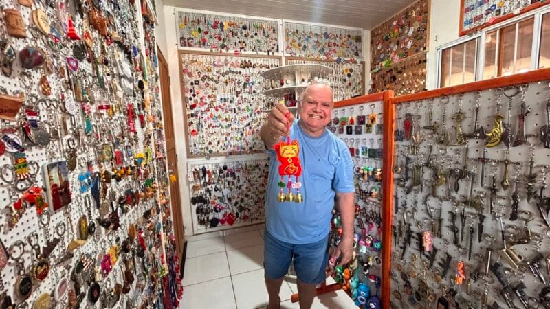 A Fascinante Coleção de Chaveiros de um Policial Aposentado em Macapá